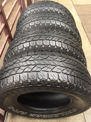 ยาง Yokohama 265 70 16 ปลายปี13 ดอกเต็ม ใช้กันยาว ราคาไม่แพง