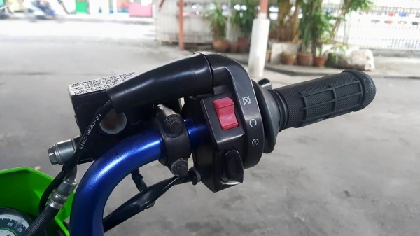 ขออนุญาติขาย KAWASAKI KSR PRO NEW 110 ตัว TOP สตาร์ทมือ แต่งเต็ม ขออนุญาติขาย KAWASAKI KSR PRO NEW 110 ตัว TOP สตาร์ทมือ แต่งเต็ม
