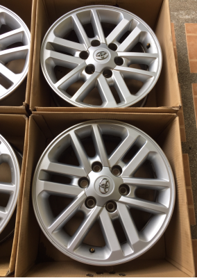 ล้อแท้ Toyota VIGO Champ 4x4 ตัวTop สภาพสวย ไม่เคยซ่อม พร้อมน็อตโตโยต้าแท้ครบ 24ตัว ราคาไม่แพง