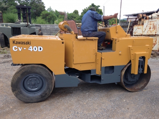 รถบด เอวอ่อน เครื่องพังตามสภาพ