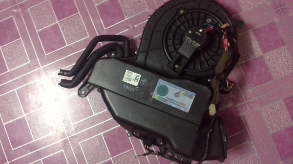 ตู้แอร์ฟอรจูนเนอร์ถอดคับ