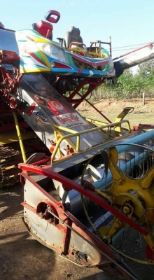 ขายรถเกี่ยวข้าวไอ้หนุ่มไวไฟ เกษตรพัฒนา54 เครื่องอีซูซุ240 ช่วงล่าง12นอก เช็คระบบให้พร้อมทำสีใหม่พร้อมลงงาน ขายรถเกี่ยวข้าวไอ้หนุ่มไวไฟ เกษตรพัฒนา54 เครื่องอีซูซุ240 ช่วงล่าง12นอก เช็คระบบให้พร้อมทำสีใหม่พร้อมลงงาน