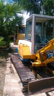 Komatsu Pc40-5  รถพร้อมใช้งาน