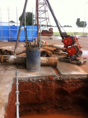 ตอกเสาเข็มภาคอีสานโครราช.วังนำเขียวฺเขาใหญฺ กบินบุรี093-5596627