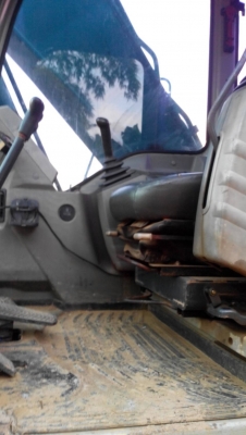ขายรถแบคโฮ KOBELCO SK200-6 YN10 เอกสารเล่มทะเบียน ราคา 1450000