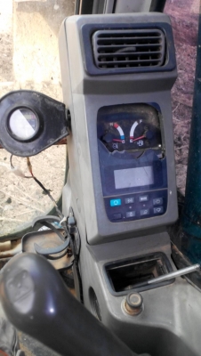 ขายรถแบคโฮ KOBELCO SK200-6 YN10 เอกสารเล่มทะเบียน ราคา 1450000
