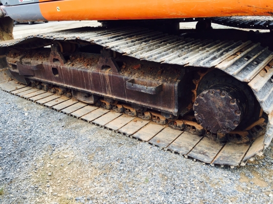 ขายรถแบคโฮ HITACHI ZX200-1 ไมล์ 8000 ชม.ราคา 1750000