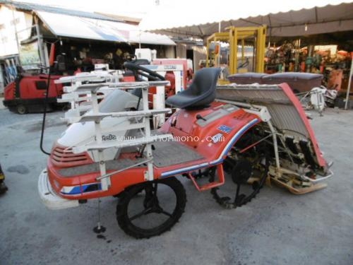 รถปลูกข้าวดำนานั่งขับ รหัสสินค้า : 80803413 ยี่ห้อ : KUBOTA รุ่น : SPA4