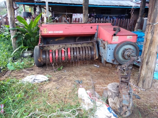 ขายเครื่องอัดฟาง ABBRIATA ชุดมัดฟางใช้ร่วมกับ คูโบต้า และ นิวฮอลแลนได้ ราคา 95000 ทนทาน มัดไว วันละ500ก้อนสบาย อะไหล่หาง่าย พึ่งเปลี่ยนชุดมัดฟางใหม่ 092-1370506