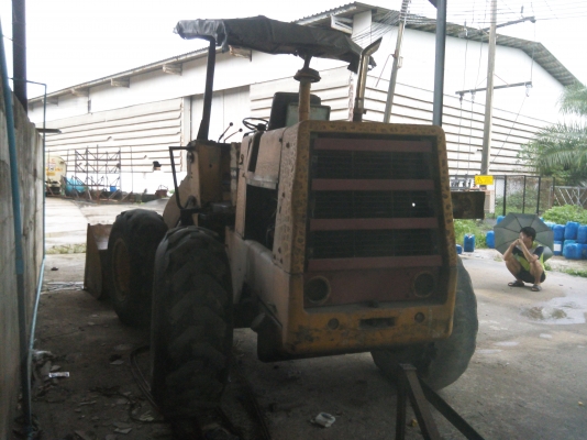 ขายรถตักล้อยาง KOMATSU 510 ราคา 400000