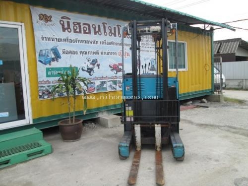 รถยกไฟฟ้ายืนขับ รหัสสินค้า : 80904347 ยี่ห้อ : TOYOTA รุ่น : 6FBRJ9