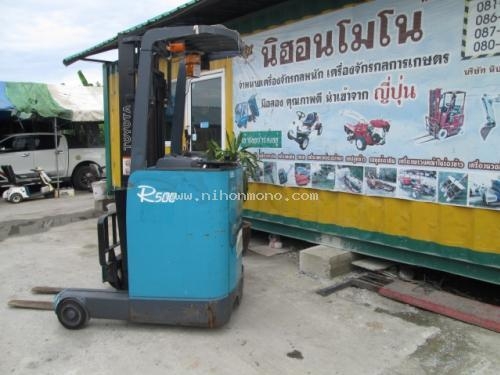 รถยกไฟฟ้ายืนขับ รหัสสินค้า : 80904347 ยี่ห้อ : TOYOTA รุ่น : 6FBRJ9