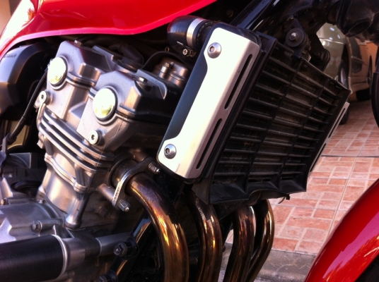 ต้องการขาย sf-400 vtec 4 ต้องการขาย sf-400 vtec 4