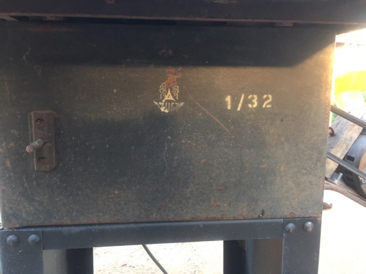 โต๊ะเลื่อยวงเดือน หน้าโต๊ะทำด้วยเหล็กหล่องานเก่าเก็บแข็งแรงมาก! (มีวีดีโอการทำงาน) โต๊ะเลื่อยวงเดือน หน้าโต๊ะทำด้วยเหล็กหล่องานเก่าเก็บแข็งแรงมาก! (มีวีดีโอการทำงาน)