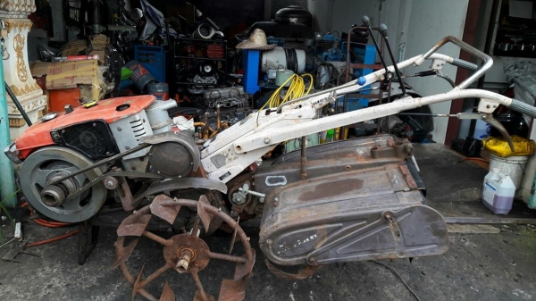 รถพรวนดิน เครื่อง 8.5 แรง