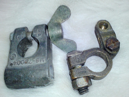 ขั้วแบตรถทหาร งานเก่านอก