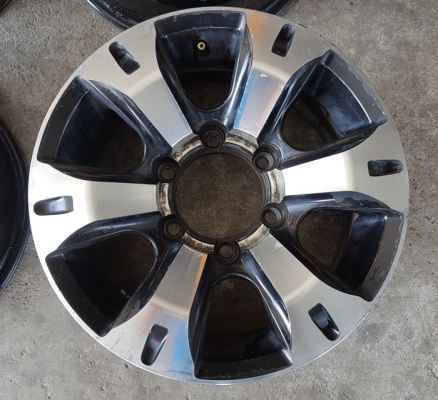 ขายล้อขอบ15 6รู หน้า7 ET20 4 ล้อ