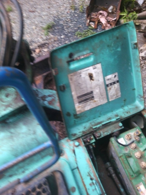 ขายรถแบคโฮ KOMATSU PC40-7 ปั๊มนิ้ว ราคา 380000