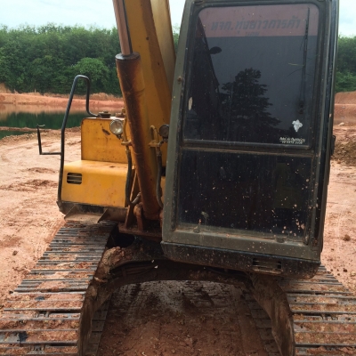 ขายรถแบคโฮ KOBELCO SK60-/// ระบบไฟเต็ม มีระบบปรับคอลโทรล ราคา 470000 ขายรถแบคโฮ KOBELCO SK60-/// ระบบไฟเต็ม มีระบบปรับคอลโทรล ราคา 470000
