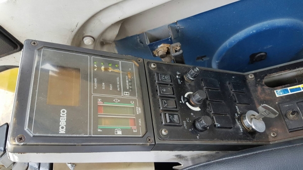 ขายด่วนรถแม็คโครKOBELCOSK100MARK///มาร์ทีชั่วโม่งทำงานน้อยแค่4,259ชั่วโม่งรถนอกนำเข้ายังไม่เคยใช้งานในเมืองไทยเลย