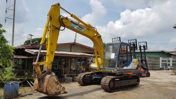 ขายด่วนรถแม็คโครKOBELCOSK100MARK///มาร์ทีชั่วโม่งทำงานน้อยแค่4,259ชั่วโม่งรถนอกนำเข้ายังไม่เคยใช้งานในเมืองไทยเลย