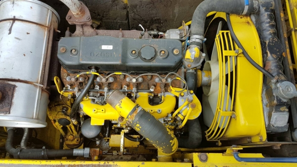 ขายด่วนรถแม็คโครKOBELCOSK100MARK///มาร์ทีชั่วโม่งทำงานน้อยแค่4,259ชั่วโม่งรถนอกนำเข้ายังไม่เคยใช้งานในเมืองไทยเลย