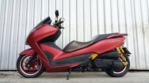 Forza แต่งโชว์สวยๆ วิ่ง 1,059 กิโล มีประกัน อะไหล่แท้ ต่อรองได้นะ