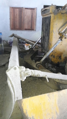 ขายรถแทรกเตอร์ KOMATSU D50A-15 เอกสารเล่มทะเบียนสภาพเก่าเก็บ ขายรถแทรกเตอร์ KOMATSU D50A-15 เอกสารเล่มทะเบียนสภาพเก่าเก็บ