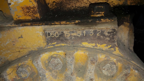 ขายรถแทรกเตอร์ KOMATSU D50A-15 เอกสารเล่มทะเบียนสภาพเก่าเก็บ ขายรถแทรกเตอร์ KOMATSU D50A-15 เอกสารเล่มทะเบียนสภาพเก่าเก็บ