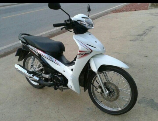 เวฟ110ไอตัวใหม่ ท่อตรงปี58