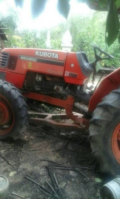 KUBOTA M5000