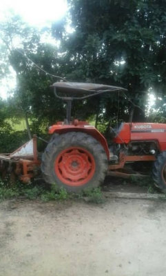 KUBOTA M5000