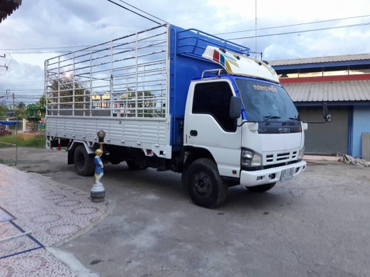 ขายหกล้ออีสุสุ 175 NQR คัชชีใหญ่ รถห้างแท้ สภาพโคตรเดิม สวยไม่เคยเกิดอุยัติเหตุ  ใครห่เดิมๆๆสวยๆๆไม่ผิดหวัง ยาว5.7 เมตร