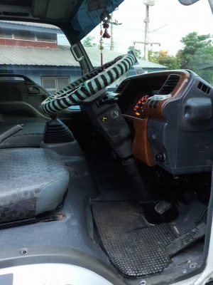 ขายหกล้ออีสุสุ 175 NQR คัชชีใหญ่ รถห้างแท้ สภาพโคตรเดิม สวยไม่เคยเกิดอุยัติเหตุ  ใครห่เดิมๆๆสวยๆๆไม่ผิดหวัง ยาว5.7 เมตร