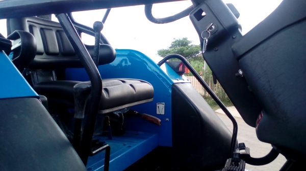 ขายรถไถFORD NEWHOLLAND รุ่นTS90 กรองใหญ่รถปี05 เล่มพร้อมโอน ขายรถไถFORD NEWHOLLAND รุ่นTS90 กรองใหญ่รถปี05 เล่มพร้อมโอน