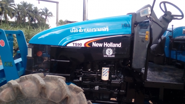 ขายรถไถFORD NEWHOLLAND รุ่นTS90 กรองใหญ่รถปี05 เล่มพร้อมโอน ขายรถไถFORD NEWHOLLAND รุ่นTS90 กรองใหญ่รถปี05 เล่มพร้อมโอน