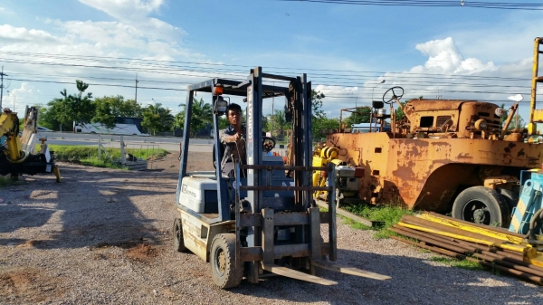 โปรโมชั่น เดือนนี้ครับ โฟลคลิฟท์ รถยก KOMATSU 1 ตัน เบนชิน เสาสูง 3.5 เมตร ไม่ถึงแสนครับ โปรโมชั่น เดือนนี้ครับ โฟลคลิฟท์ รถยก KOMATSU 1 ตัน เบนชิน เสาสูง 3.5 เมตร ไม่ถึงแสนครับ