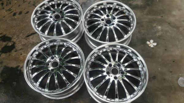 ขายแม็ก18 ล้อนอกvip 5 รู 114.3 ล้อขอบเลสเบาล้อแท้ สวย