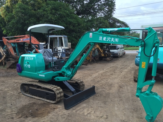 KOMATSU PC 15-7 (รุ่น7) รถใช้งานมาน้อยแค่2xxxชั่วโมง นำเข้าจากญี่ปุ่นแท้เอกสารอินวอย KOMATSU PC 15-7 (รุ่น7) รถใช้งานมาน้อยแค่2xxxชั่วโมง นำเข้าจากญี่ปุ่นแท้เอกสารอินวอย