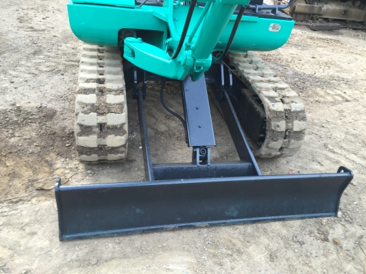 KOMATSU PC 15-7 (รุ่น7) รถใช้งานมาน้อยแค่2xxxชั่วโมง นำเข้าจากญี่ปุ่นแท้เอกสารอินวอย KOMATSU PC 15-7 (รุ่น7) รถใช้งานมาน้อยแค่2xxxชั่วโมง นำเข้าจากญี่ปุ่นแท้เอกสารอินวอย