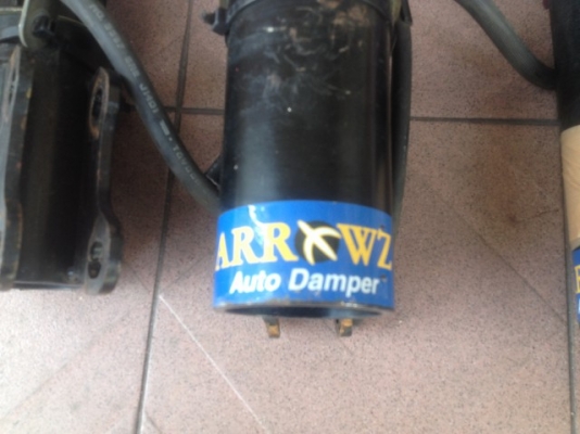 ปรับเกลียวสไลดกระบอก ARROWZ AUTO DAMPER ใส่TOYOTA BB วีออส ได้เก่าญี่ปุ่นเเท้สภาพสวยๆ