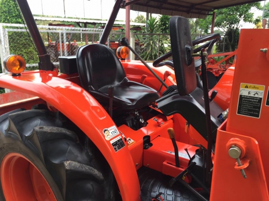 ขายรถไถ Kubota L3608(4WD) พร้อมชุดบุ้งกี๋ รถสวย เดิมๆ ใช้งาน700ชั่วโมง พร้อมใช้งาน ขายรถไถ Kubota L3608(4WD) พร้อมชุดบุ้งกี๋ รถสวย เดิมๆ ใช้งาน700ชั่วโมง พร้อมใช้งาน