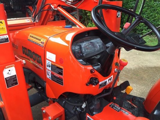 ขายรถไถ Kubota L3608(4WD) พร้อมชุดบุ้งกี๋ รถสวย เดิมๆ ใช้งาน700ชั่วโมง พร้อมใช้งาน