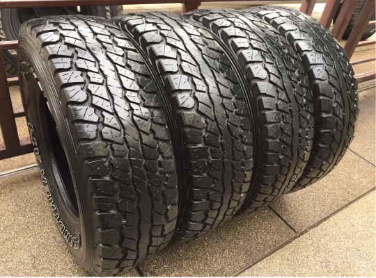 ยาง All Dunlop 30 9.5 R15 สิ้นปี11 ดอกเต็ม ไม่มีปะ ราคาไม่แพง ยาง All Dunlop 30 9.5 R15 สิ้นปี11 ดอกเต็ม ไม่มีปะ ราคาไม่แพง