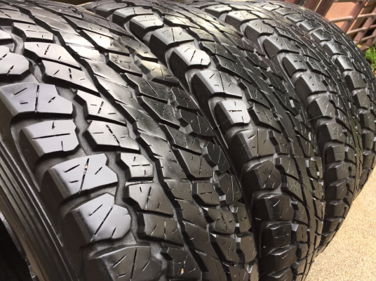 ยาง All Dunlop 30 9.5 R15 สิ้นปี11 ดอกเต็ม ไม่มีปะ ราคาไม่แพง ยาง All Dunlop 30 9.5 R15 สิ้นปี11 ดอกเต็ม ไม่มีปะ ราคาไม่แพง