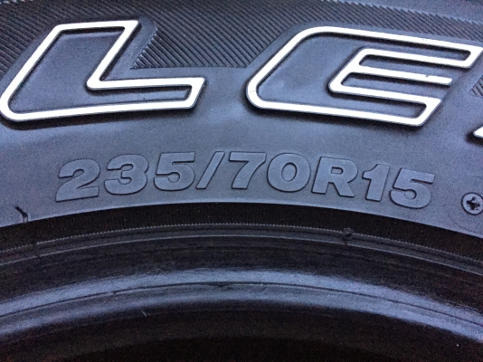 ยาง All Bridgestone 235 70 15 ปี12 พร้อมใช้งาน ราคาไม่แพง