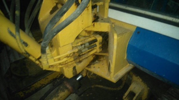 รถขุด โคมัตสุ พีซี40-5 เครื่องดี เอวแน่นสวย รถขุด โคมัตสุ พีซี40-5 เครื่องดี เอวแน่นสวย