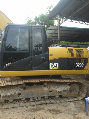 ขายรถแบคโฮ CAT 320 D ไมล์ 12000 ชม.เอกสารเล่มทะเบียน ราคา 1650000