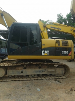 ขายรถแบคโฮ CAT 320 D ไมล์ 12000 ชม.เอกสารเล่มทะเบียน ราคา 1650000
