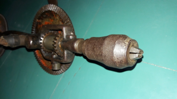 ขายสว่านมือตราตาMADE IN GERMANY.มือสอง